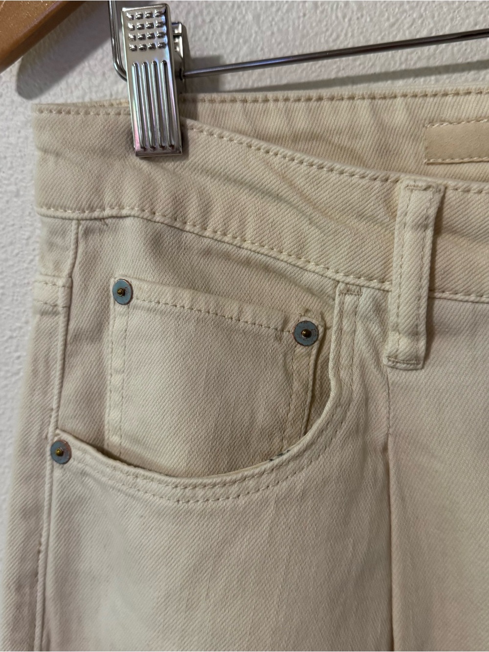 Anthropologie Pilcro The Breaker Relaxed Jeans Ivory Stretch Denim Barrel NWT-30 - Picture 6 of 14